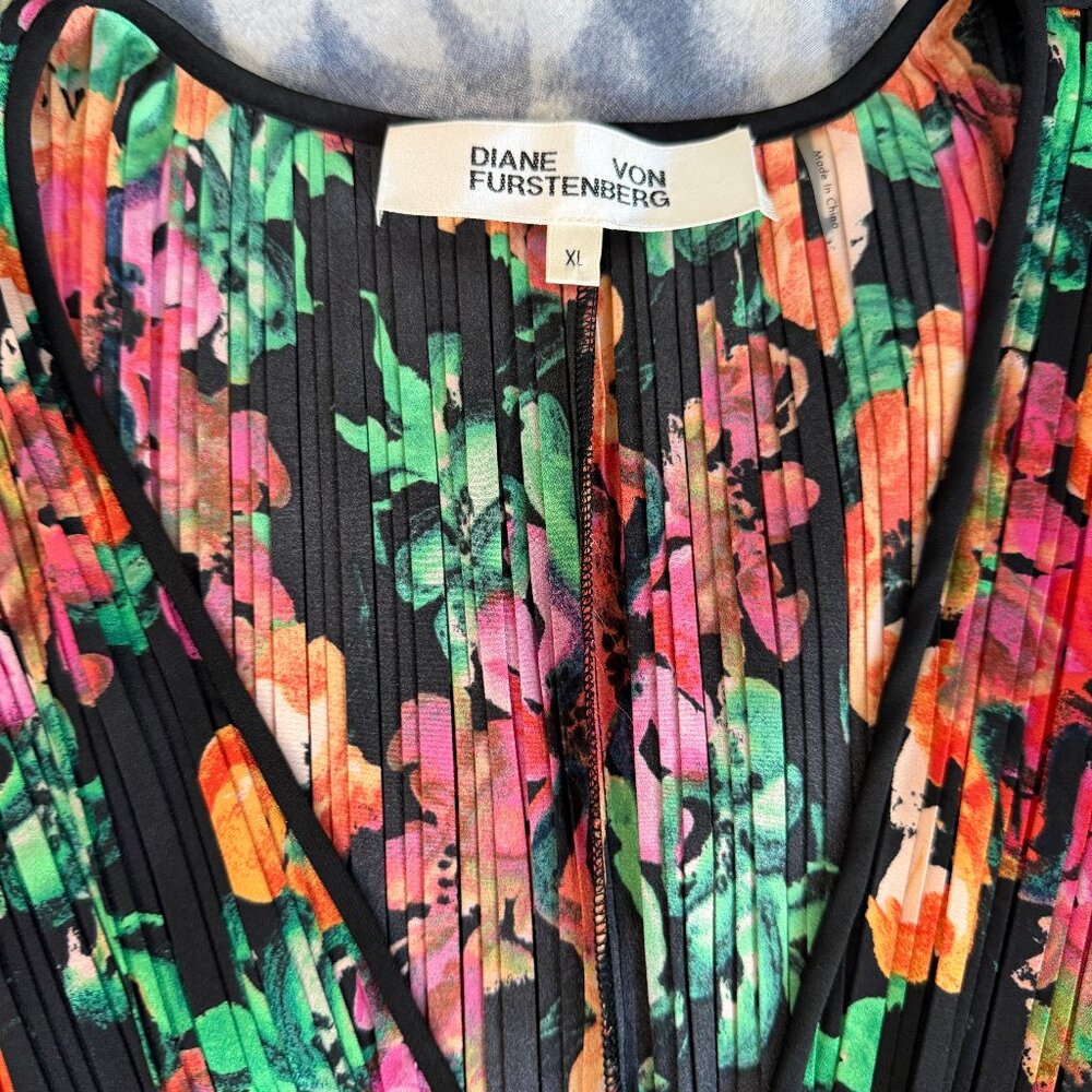Diane von Furstenberg Vintage Autumn Plissé Floral Midi Dress – Size XL EUC - Picture 4 of 7